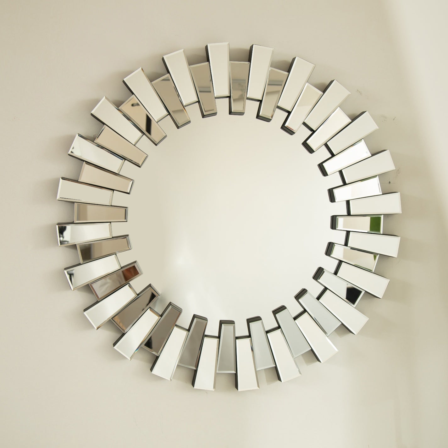 32 in. Modern Irregular Round PU Wall Mirror, Decorative Accent Mirror for Bathroom, Bedroom, Living Room, Hallway & Entryway