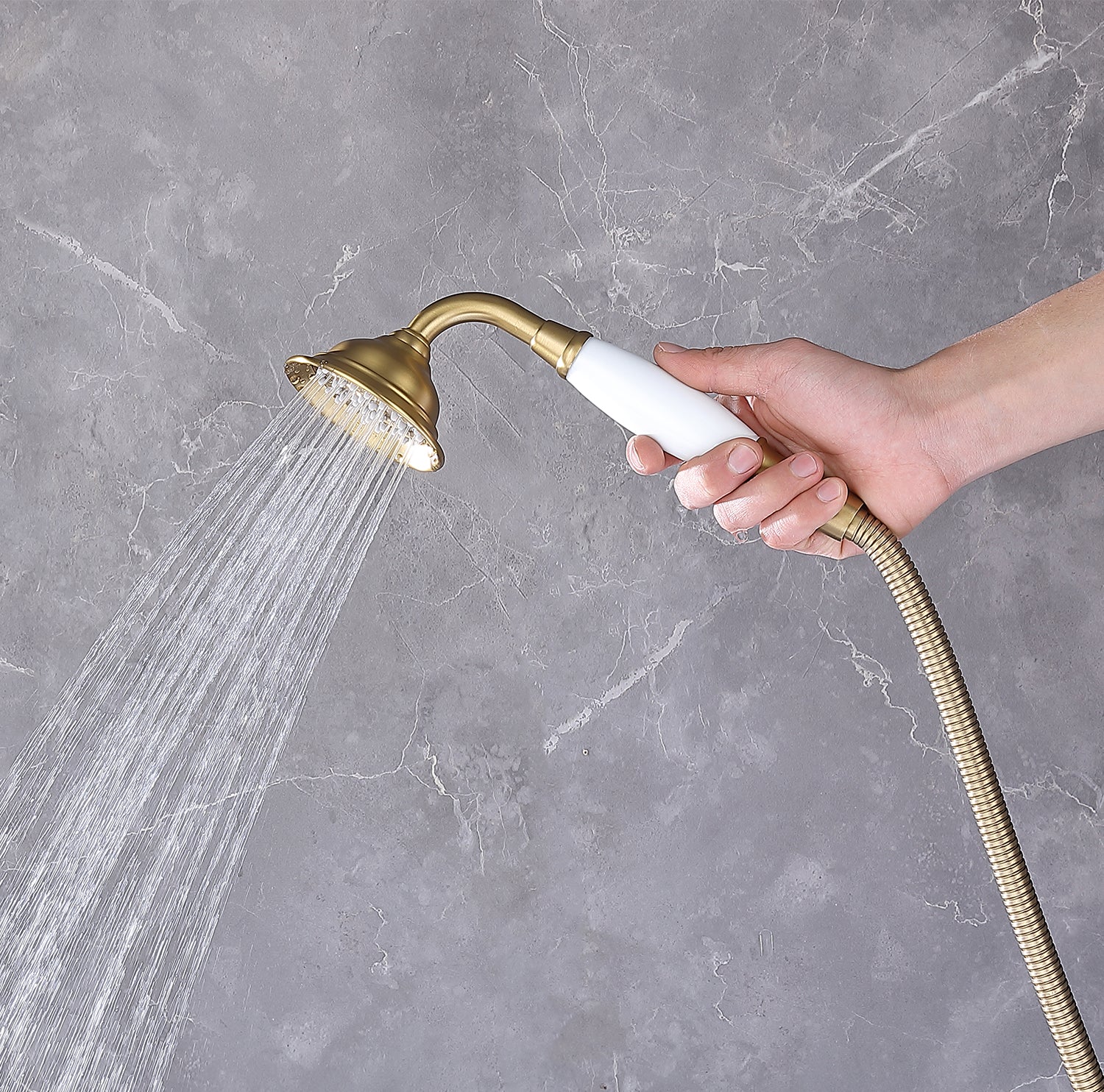 Robinet de baignoire à poignée unique monté au sol avec douche à main RX8009