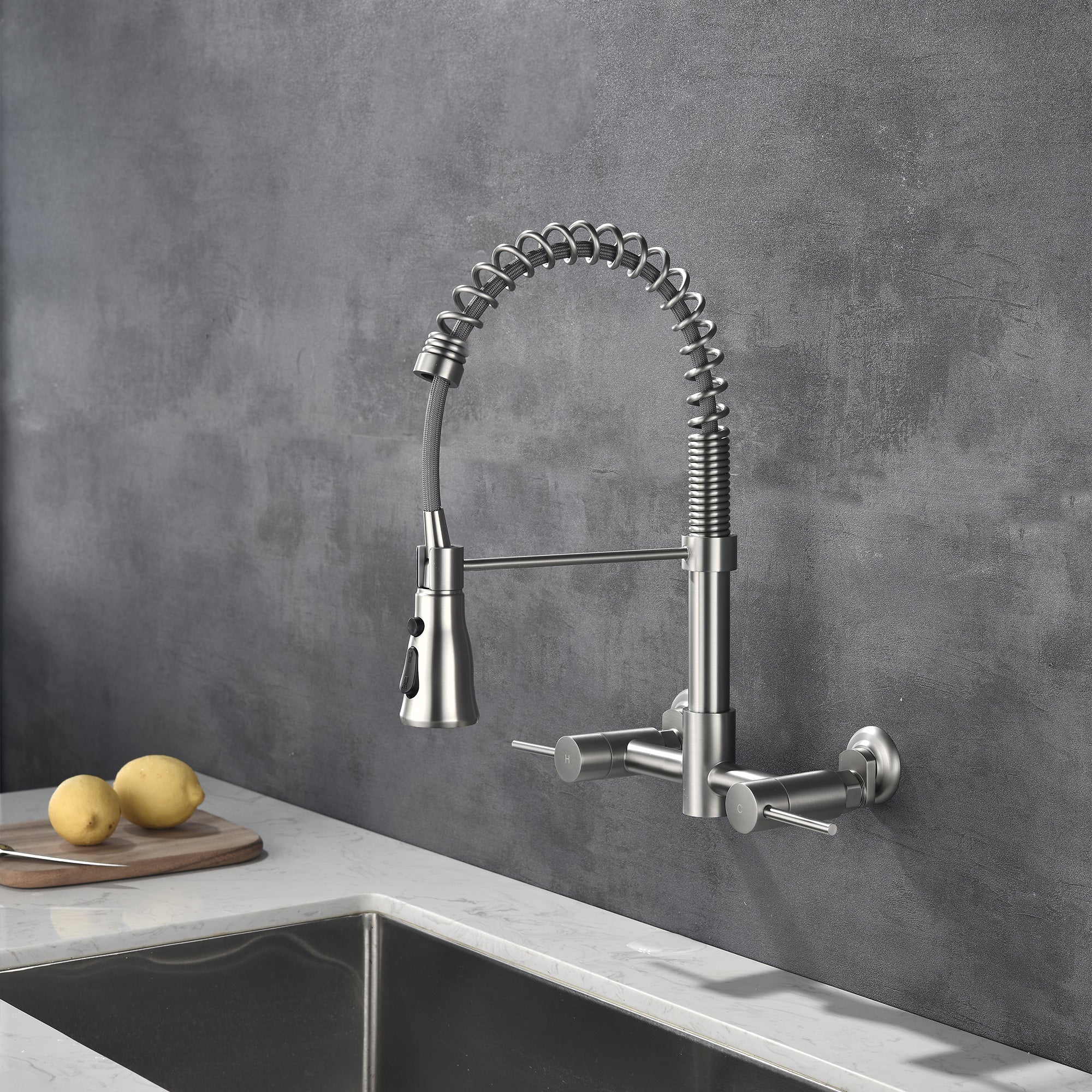 Single-Handle Pull-Down Kitchen Faucet (S6019)