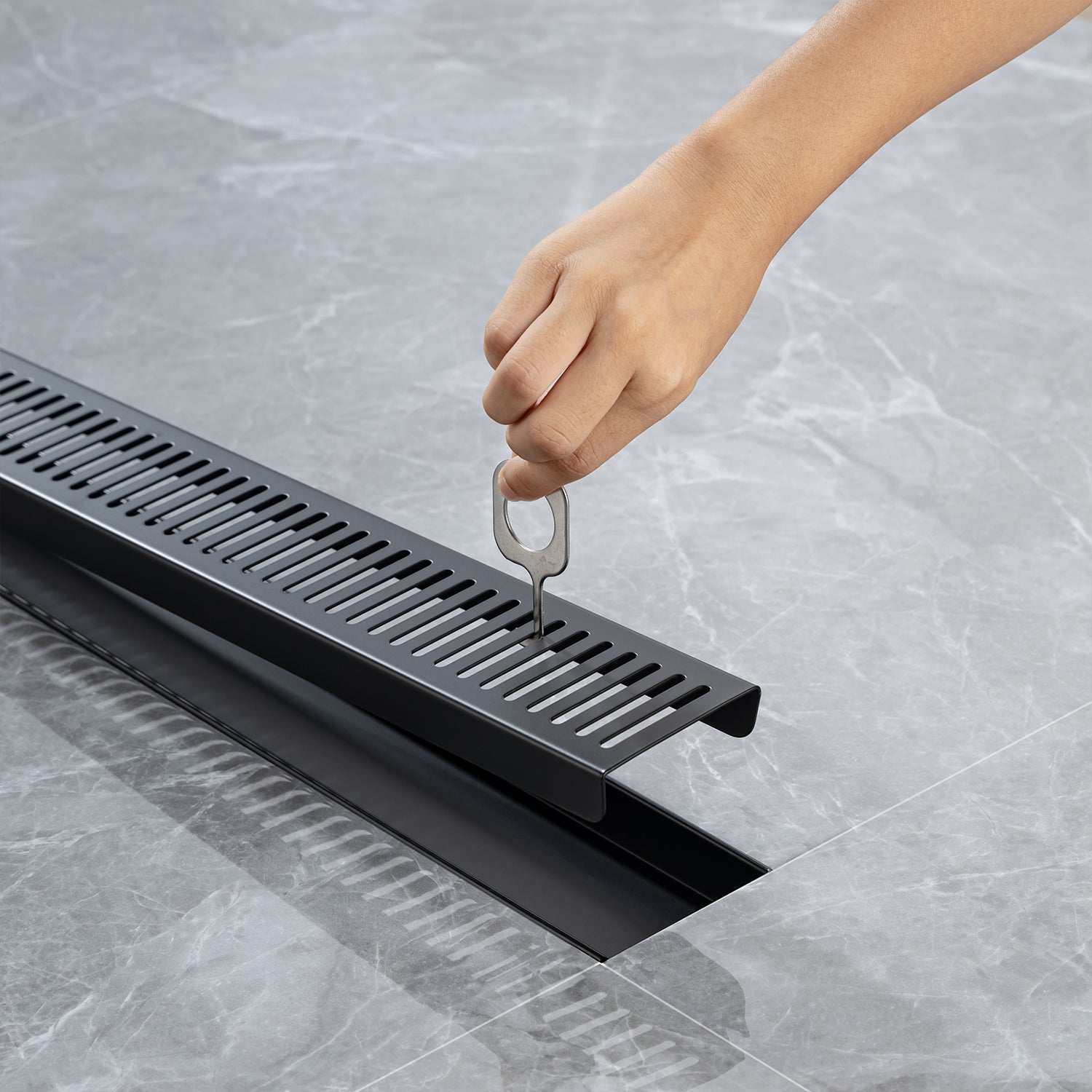 Drain de douche à grille linéaire de 32 po de largeur RX7002-32