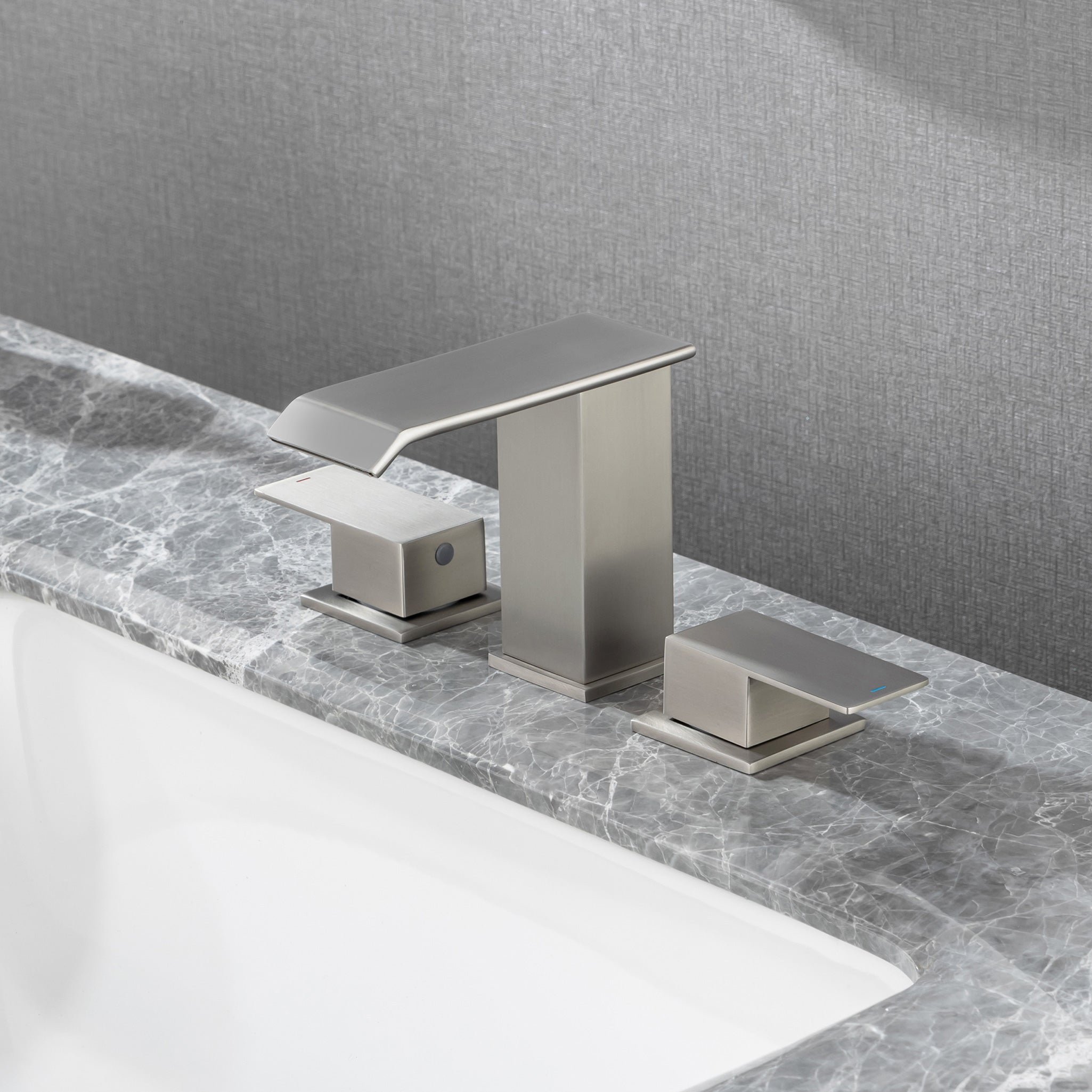 Widespread Faucet 2-handle Bathroom Faucet