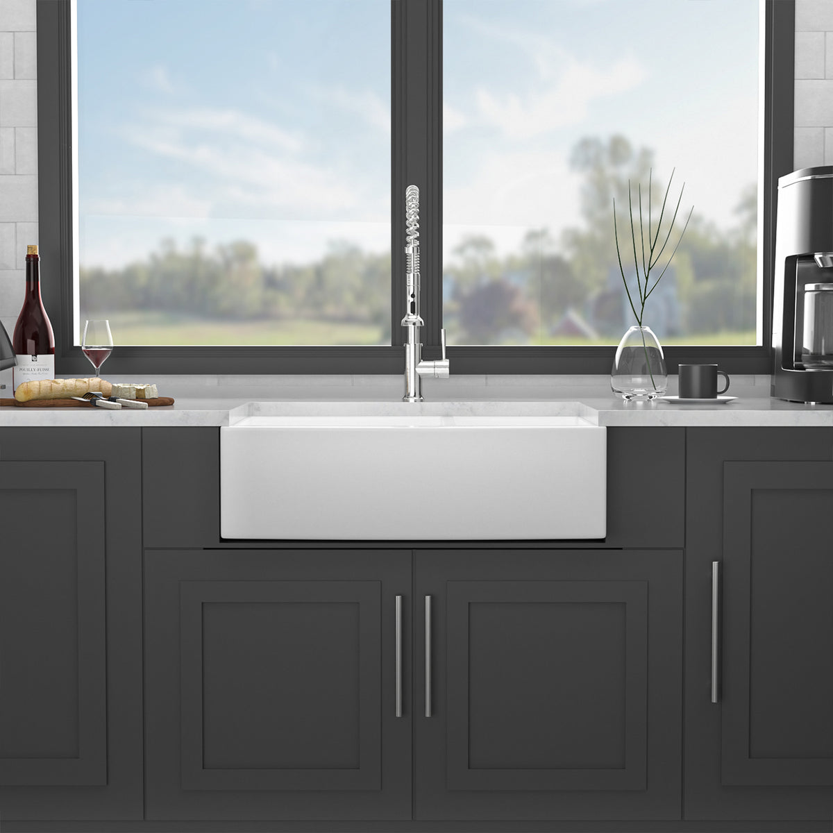 33 in. x 21 in. White Ceramic Farmhouse Kitchen Sink, 60/40 Double Bowl Apron Front Sink with 304 Stainless Steel Grids