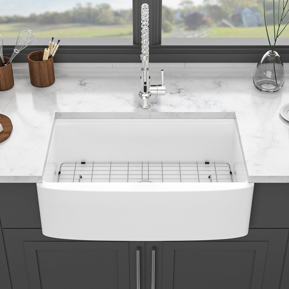 33 in. x 21 in. White Porcelain Ceramic Workstation Farmhouse Kitchen Sink, 10 in. Deep Single Bowl Apron Front Farm Sink with Cutting Board