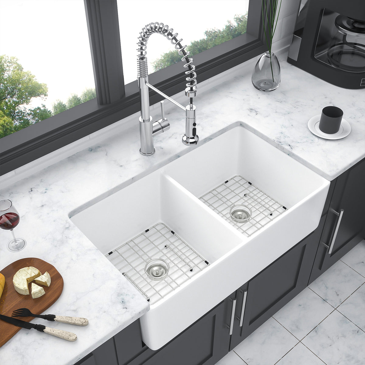32 in. x 20 in. White Ceramic Porcelain Farmhouse Kitchen Sink, 9 in. Deep Double Bowl Apron Front Sink with 304 Stainless Steel Grids
