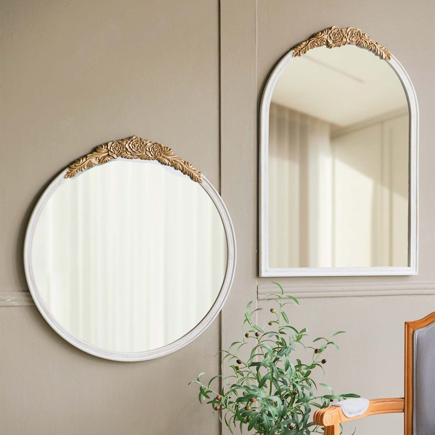 23.8 in. x 35.9 in. Distressed Antique White & Gold Arched Wall Mirror, Ornate Floral Crest MDF Frame Decorative Mirror for Bedroom, Living Room & Entryway