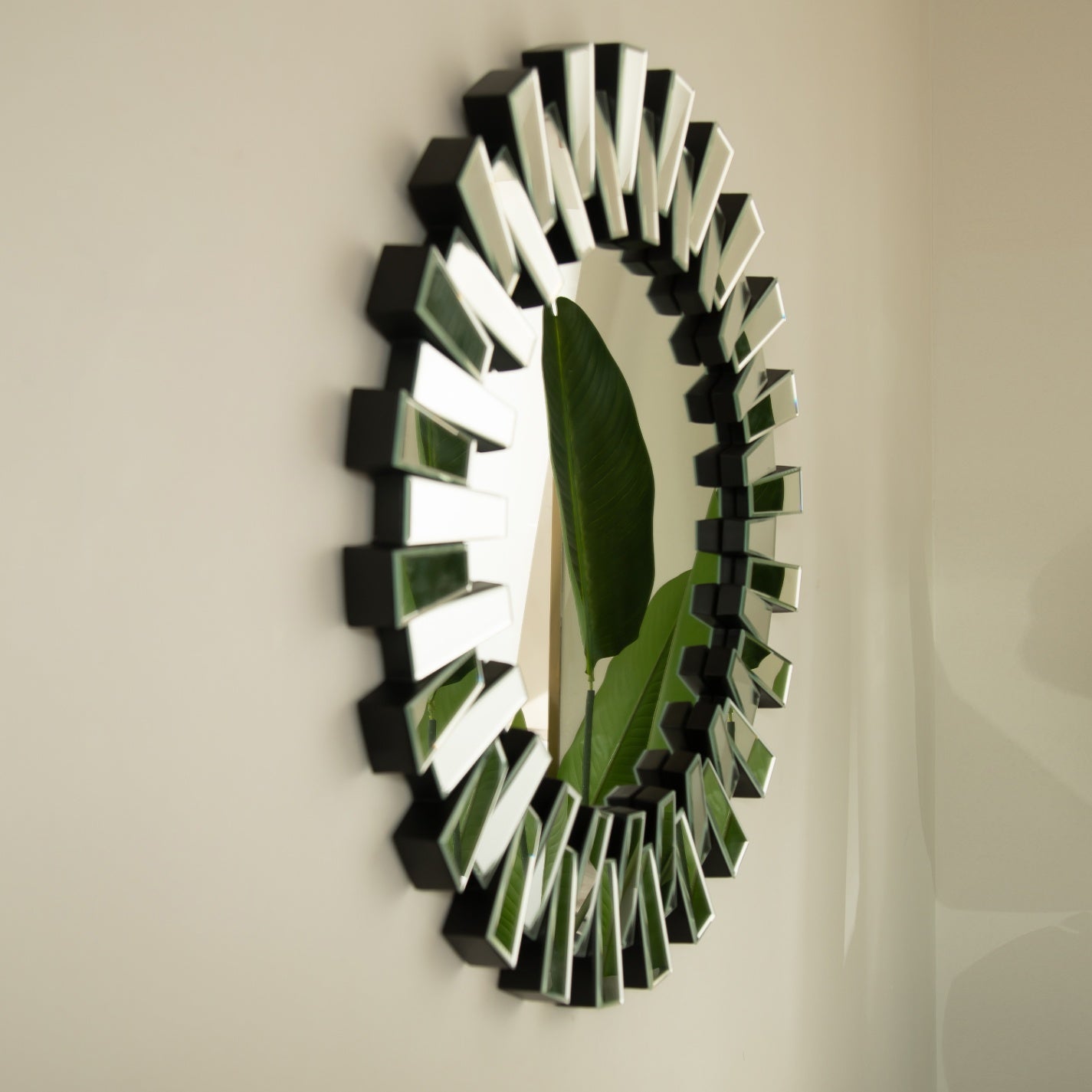 32 in. Modern Irregular Round PU Wall Mirror, Decorative Accent Mirror for Bathroom, Bedroom, Living Room, Hallway & Entryway