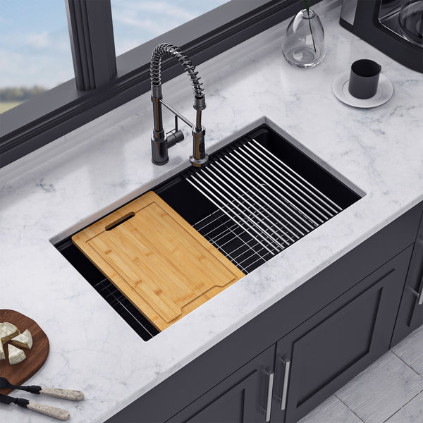Évier de cuisine en composite de quartz/granit à cuve simple sous plan de 33 po x 19 po avec poste de travail en noir mat RX-QS01-3319B