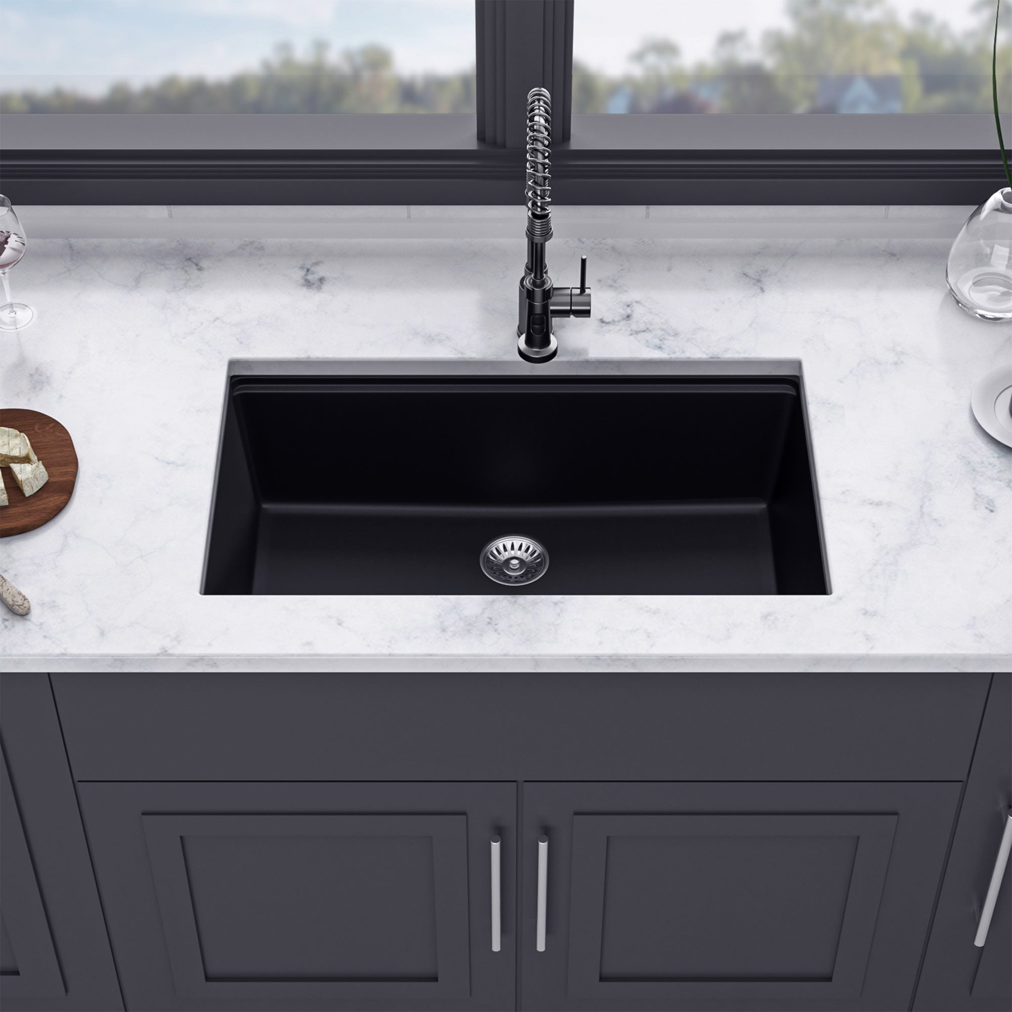 Évier de cuisine en composite de quartz/granit à cuve simple sous plan de 33 po x 19 po avec poste de travail en noir mat RX-QS01-3319B