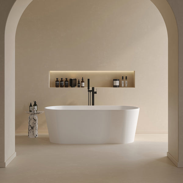 Baignoire autoportante ovale de 63 po en surface solide avec trop-plein RX-S03-63