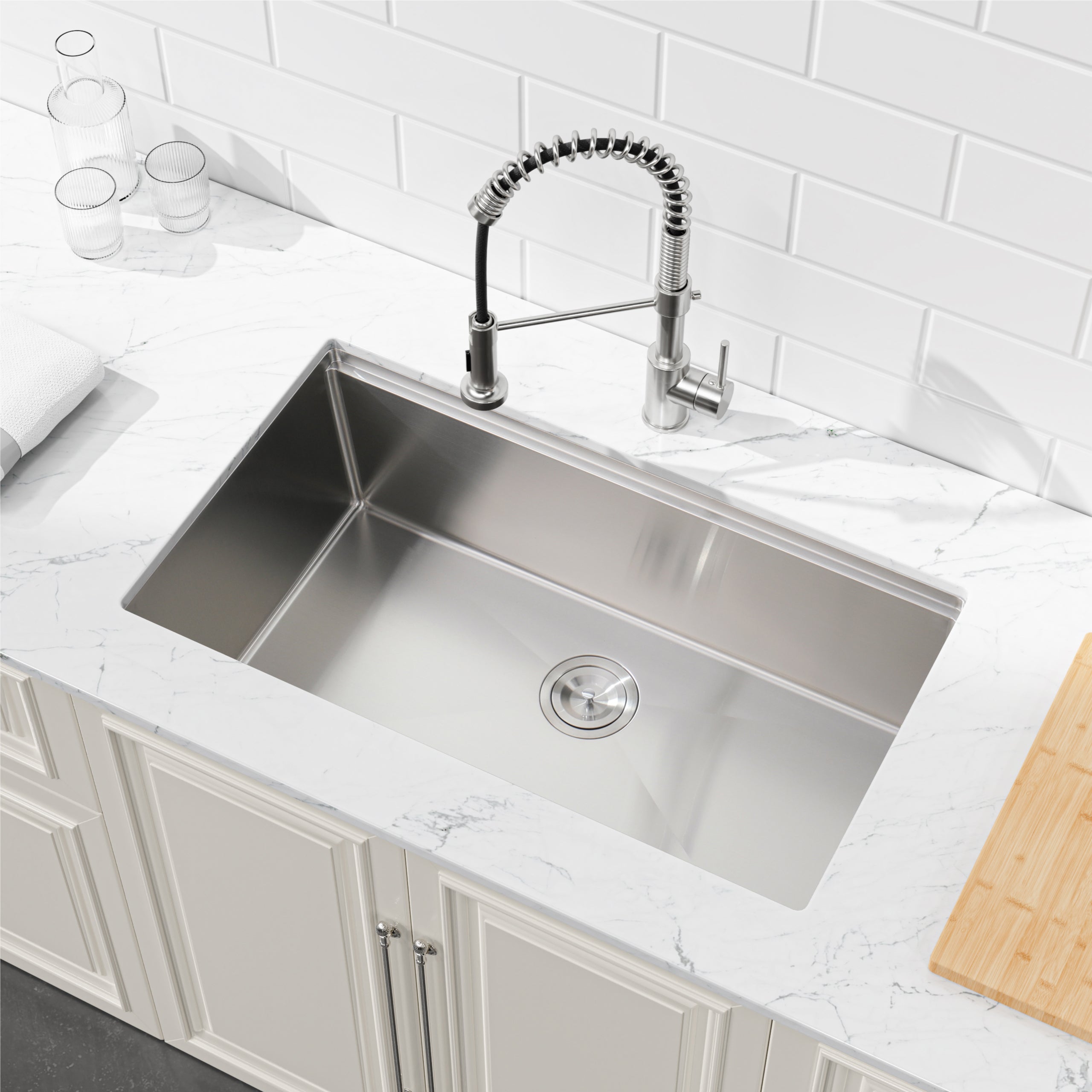 30" x 19" Undermount Stainless Steel Kitchen Sink, Single Bowl Handmade Sink in Brushed Nickel with Workstation Accessories