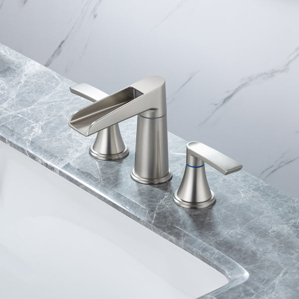 Bathroom Faucet in Silver