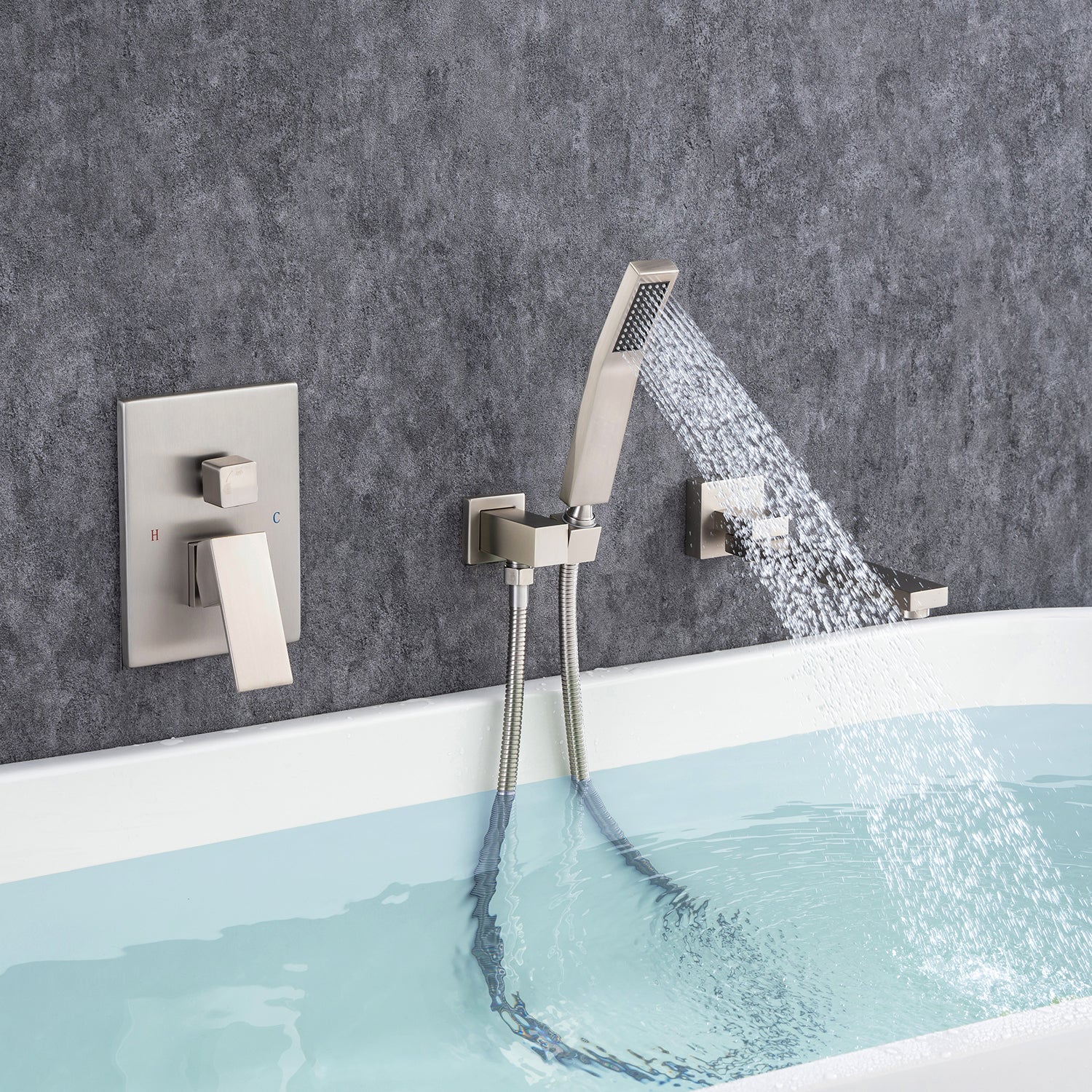 Robinet de baignoire et de douche avec valve brute RX93107 